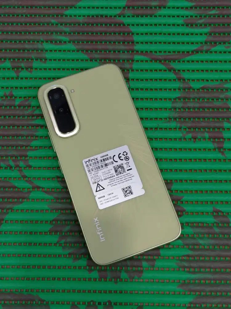 Infinix hot 70 8/128 gb hijau