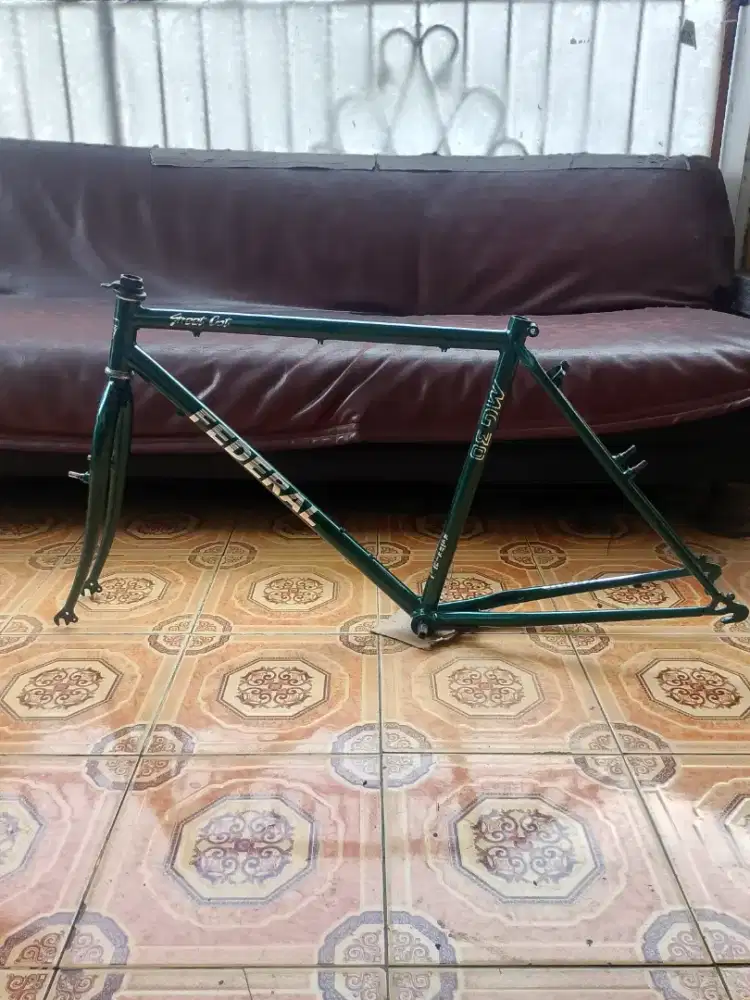 Frame set federal