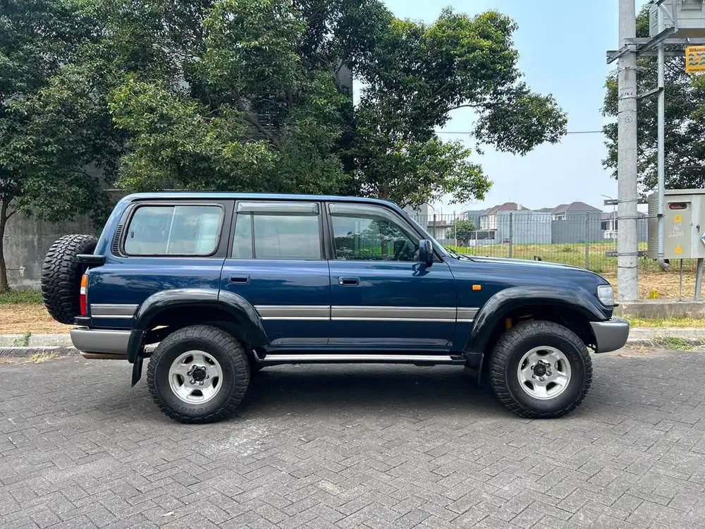 Land Cruiser FZJ80 Bensin 1995 super rare