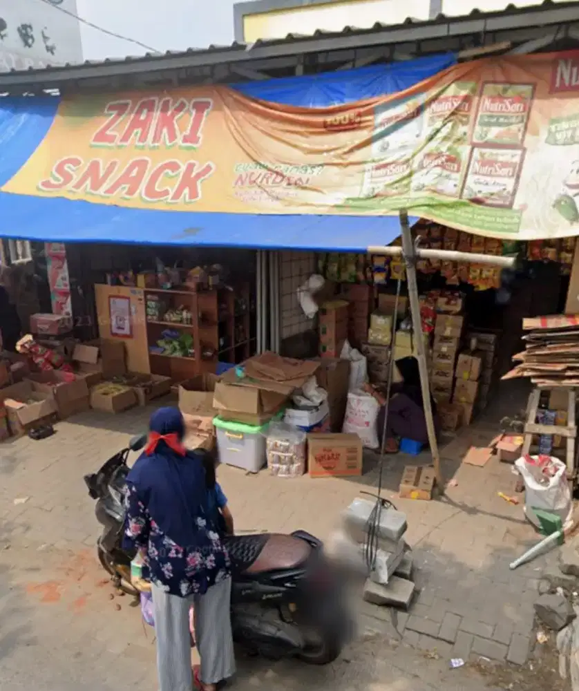 Pegawai Toko Sembako di Tangerang