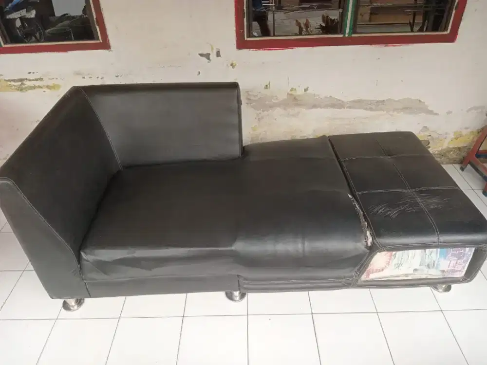 SOFA BESAR RUANG TAMU