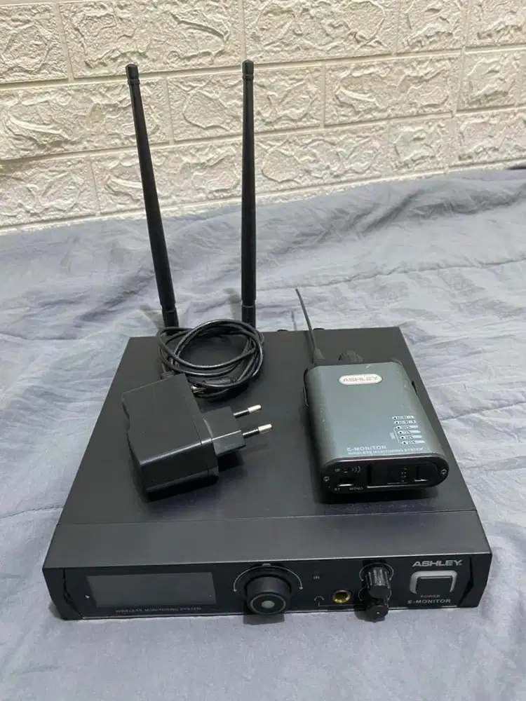 Ashley Ear Monitor System