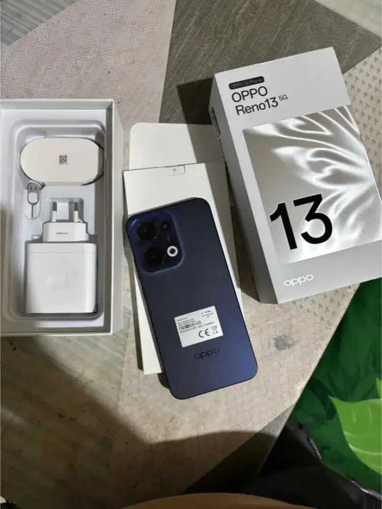 Oppo reno 13 5G Ram 12/256