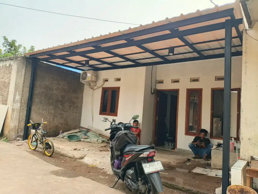 Kanopi baja ringan