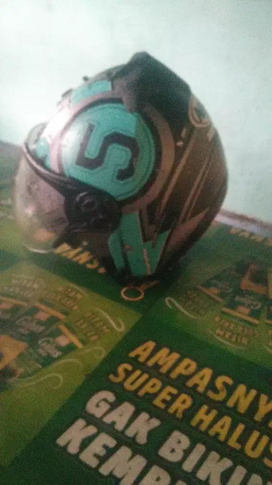 Helm nhk gladiator jumper size m