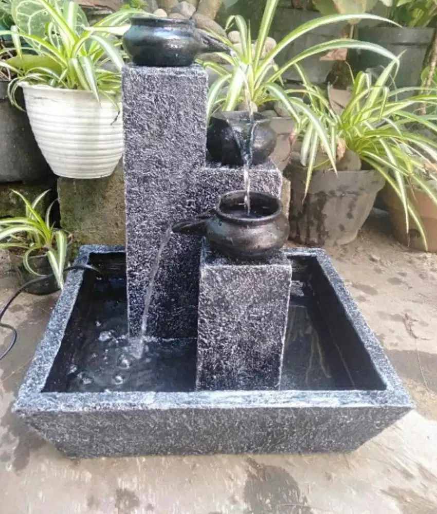 kolam air mancur taman