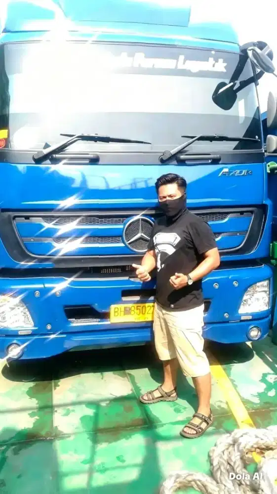 Saya Driver SIAP KERJA SIM B1 polos.