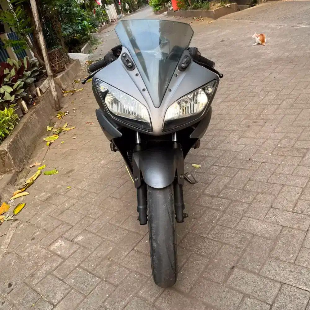 Yamaha R15 V 2016