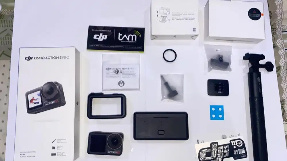 dji osmo action 5 pro adventure combo