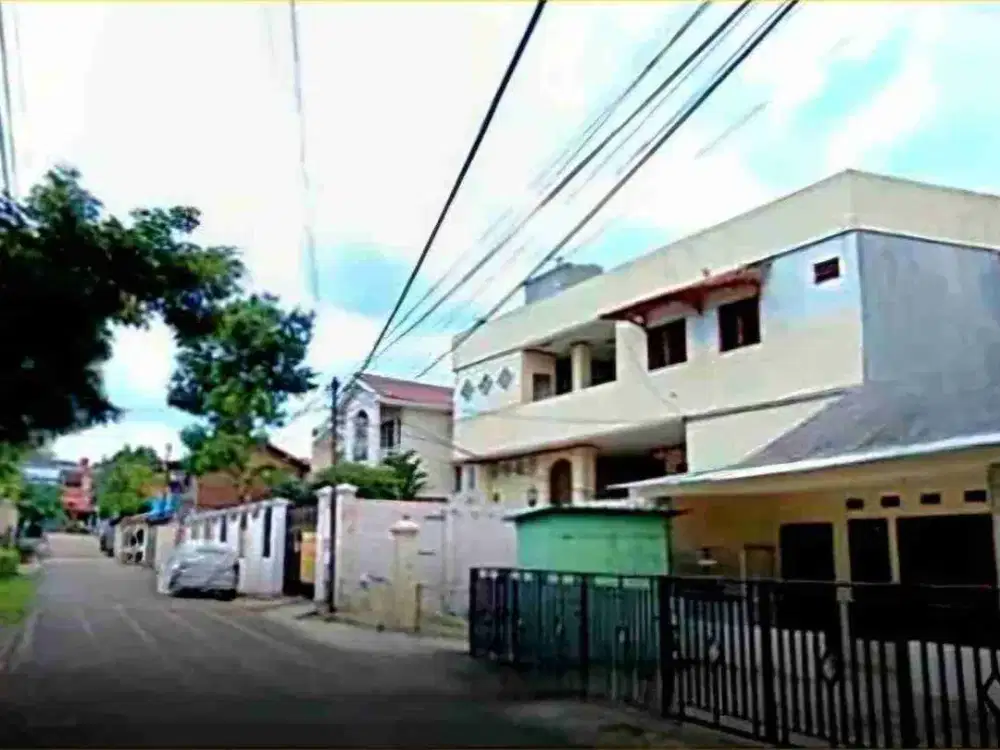 Rumah Murah 2 Lantai Lt 823m² di Lebak Bulus Jakarta Selatan