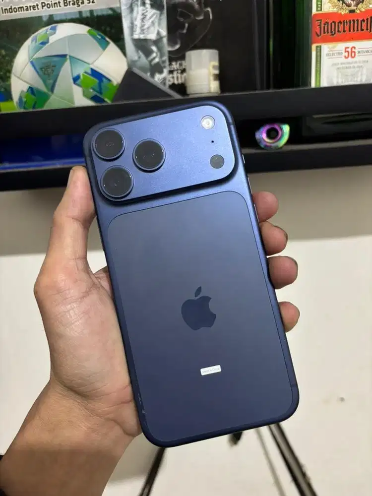 Iphone 17 Promax 256 GB Biru Resmi IBOX