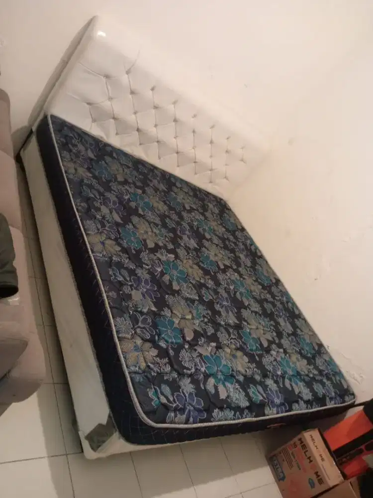 Springbed plus divan uniland
