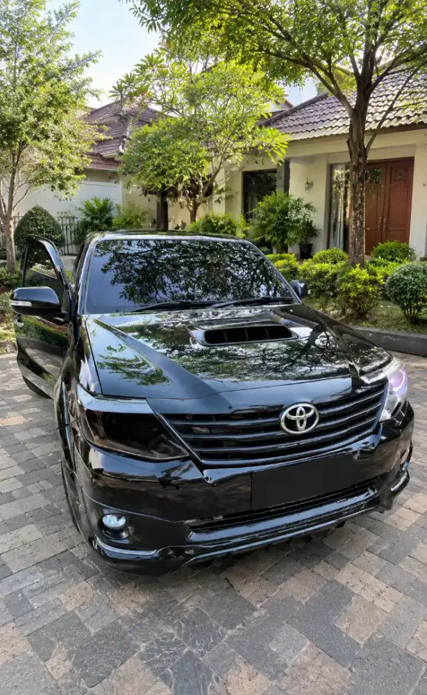 Toyota fortuner 2.5 G VNT AT 2014