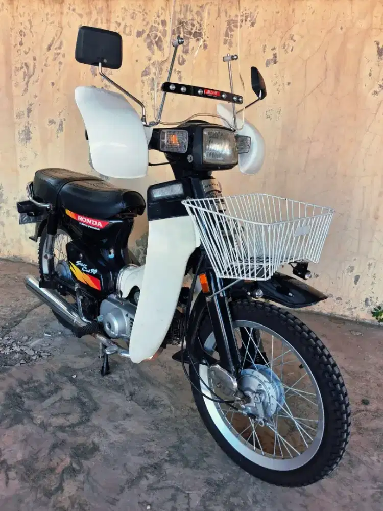 Dijual SuperCub Hitam