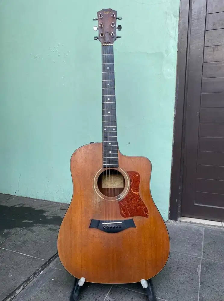 Taylor 110CE ( mexico ) Good condition