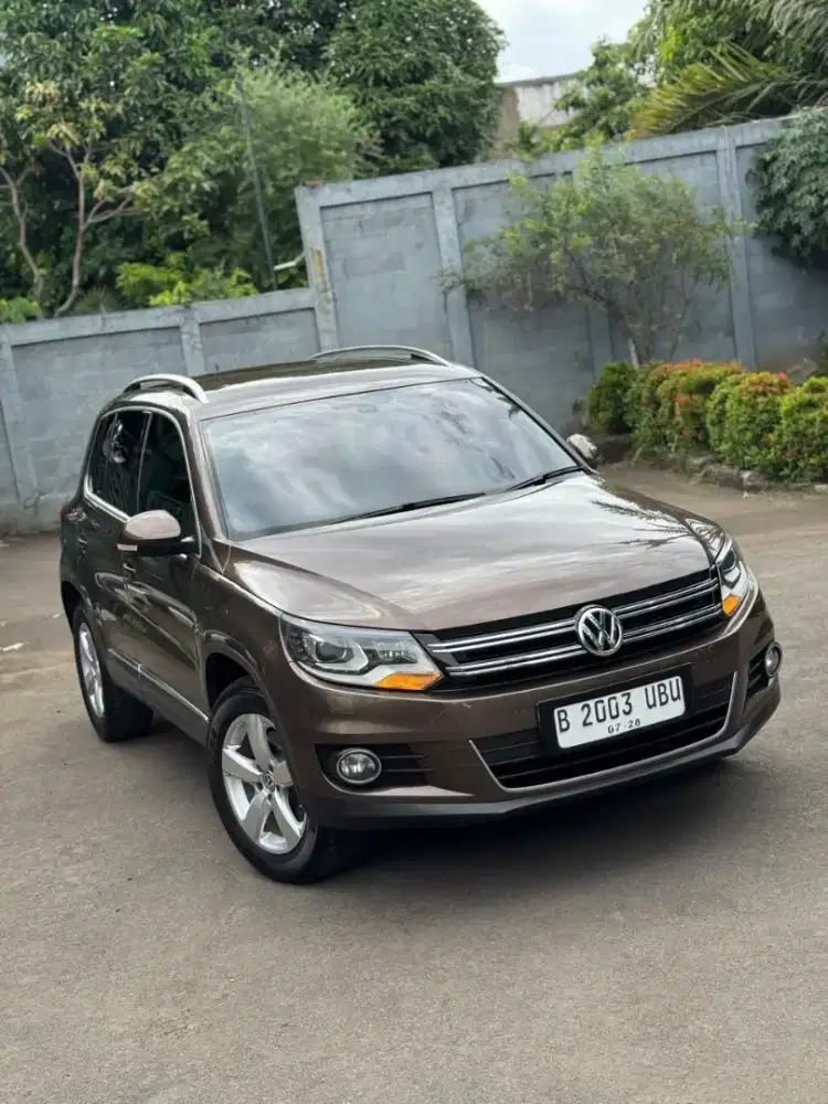 VW Tiguan Highline LOW KM Istimewa!!!