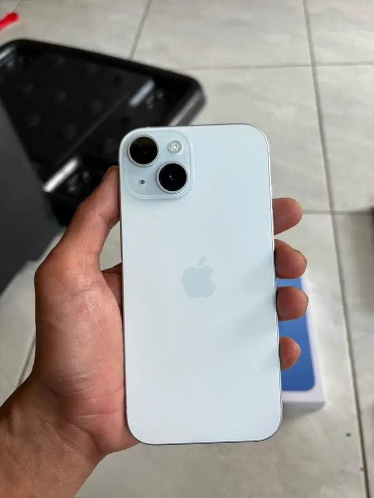 iPhone 15 256 GB Biru Mulus