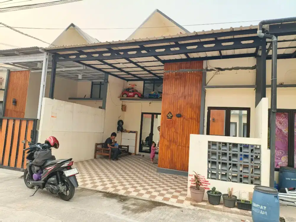 Kanopi baja ringan