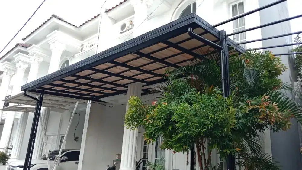 Kanopi baja ringan