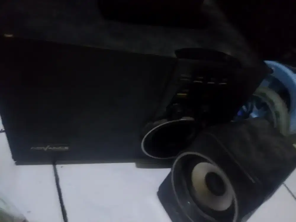 Speaker colok kabel Advance m180bt