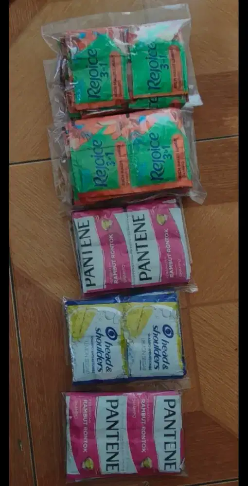 Shampoo sachet reture