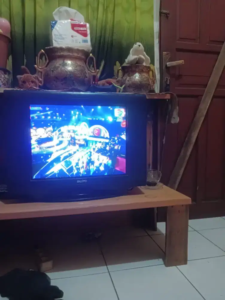 Jual TV sanyo 21 inci