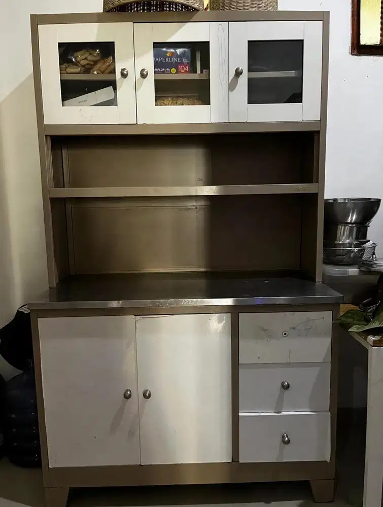Lemari Dapur Informa