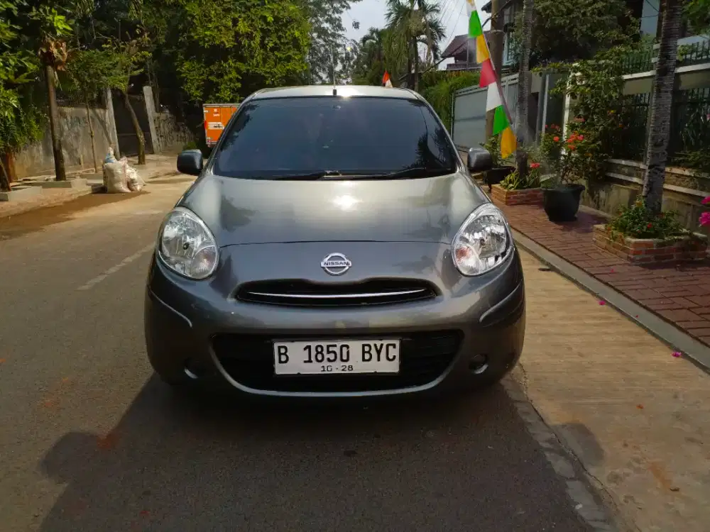 Nissan march Automatic 2013