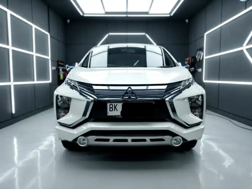 Dp 20jt Xpander Ultimate AT Matic Putih 2018 / 2019