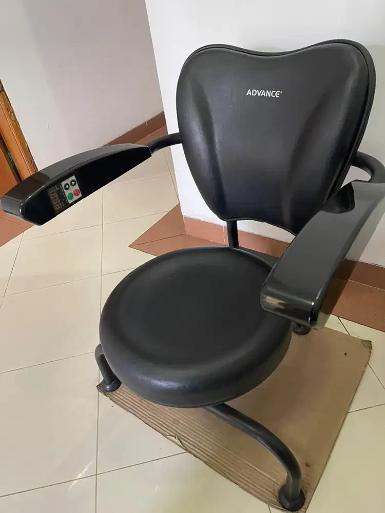 DIJUAL KURSI GOYANG KESEHATAN ADVANCE / HULA CHAIR ADVANCE HS8831