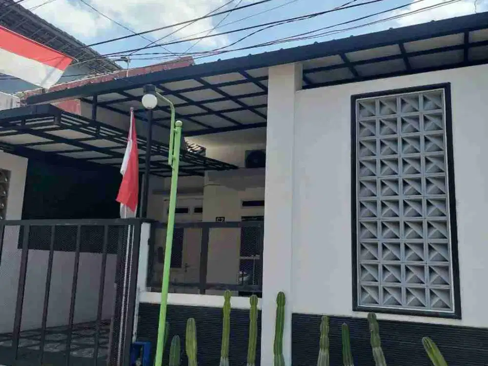 Dijual Rumah Dekat RS dan Strategis di Sulfat Garden Blimbing Malang