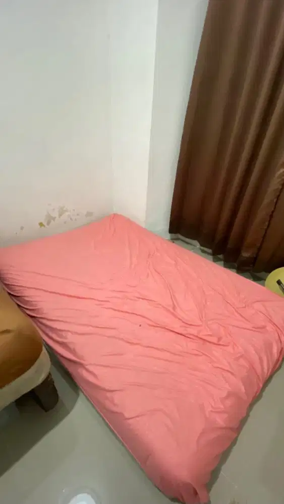 hibah kasur (ongkos lalamove/gojek tanggung sendiri)