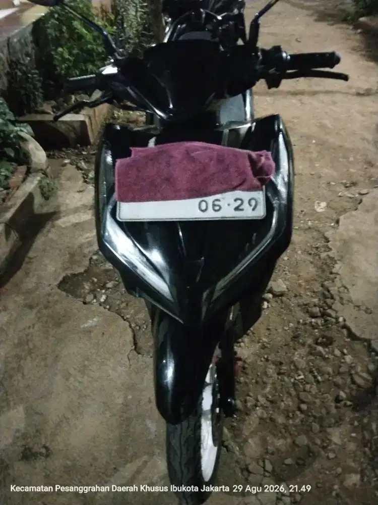 Jual motor honda vario 125 tahun 2019