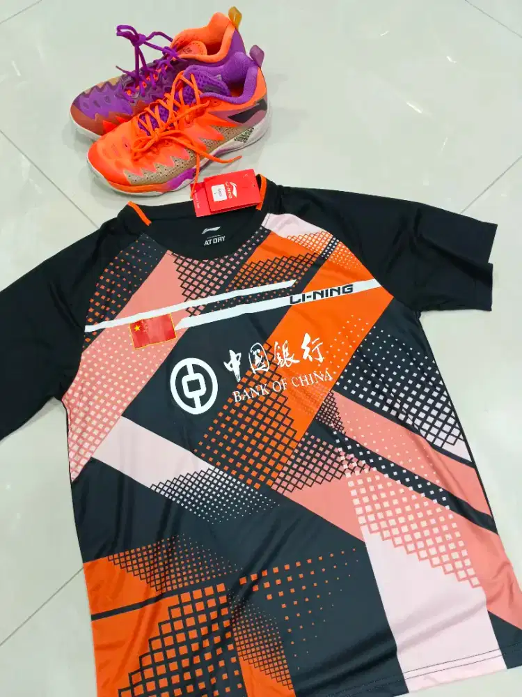 Dijual Sepatu badminton lining