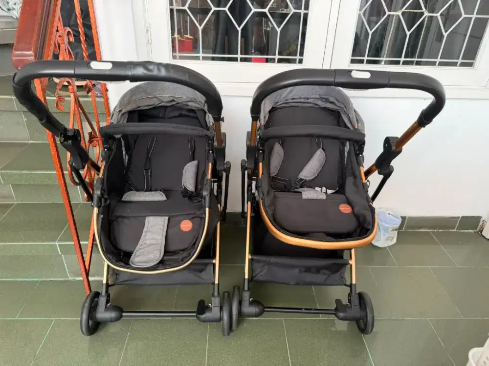 Stroller Babydoes
