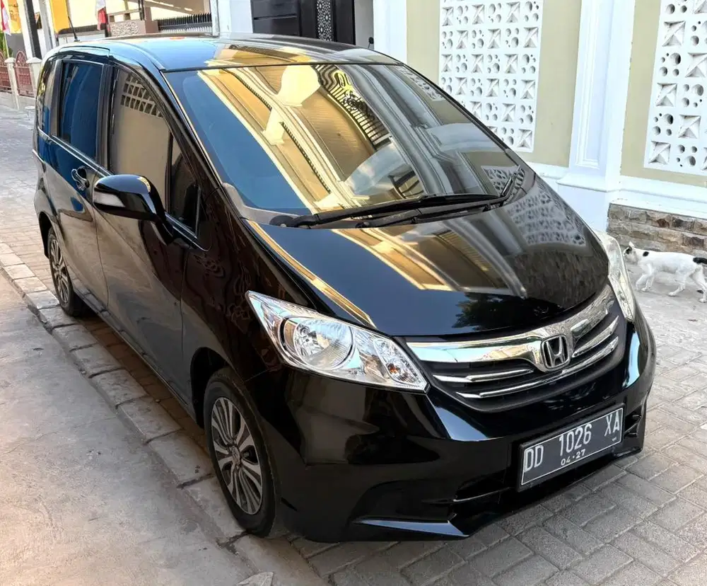 Honda Freed Psd 2012