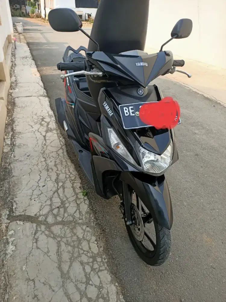 Yamaha Mio M3 125 biru putih lus mulus