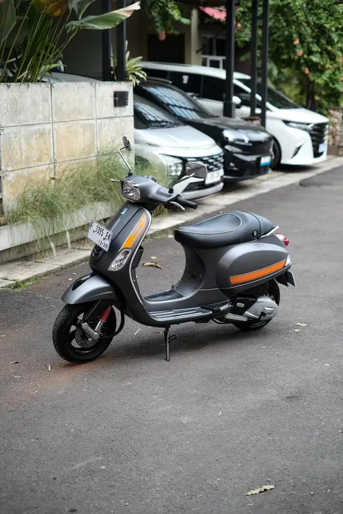 VESPA S 125 IGET 2019 TERMURAH BISA KREDIT