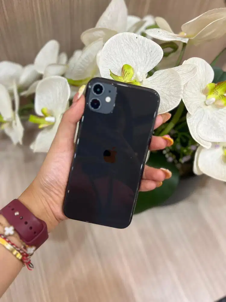 Iphone 11 64gb black ex beacukai