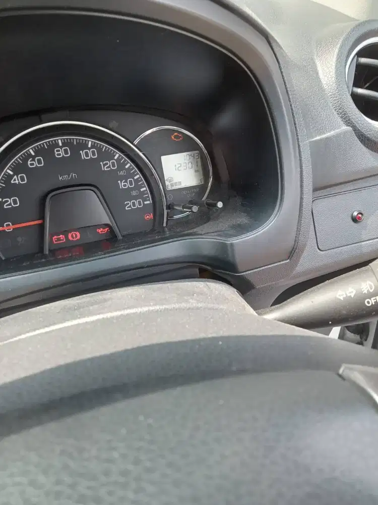Daihatsu Ayla 1.0 X Matic 2023 Putih – KM 12rb Istimewa, Rawatan Resmi