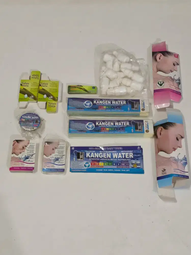 Jual Semua Se Paket stiker, botol tetes mata, dus kangen water