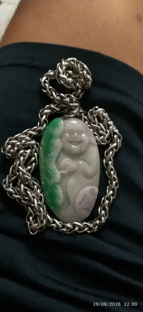 Liontin Giok ukiran handmade