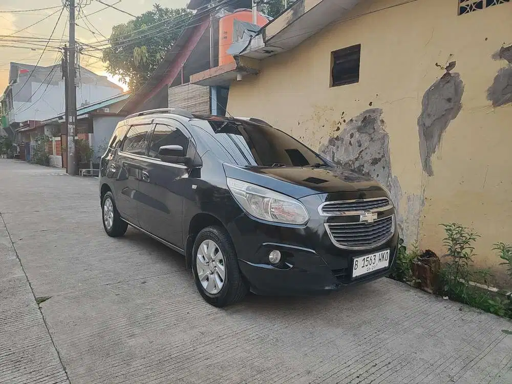 Chevrolet Spin 2013 Bensin