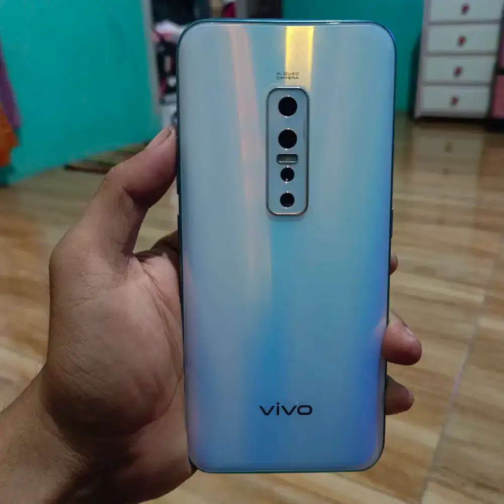 Vivo V17 Pro 8/128