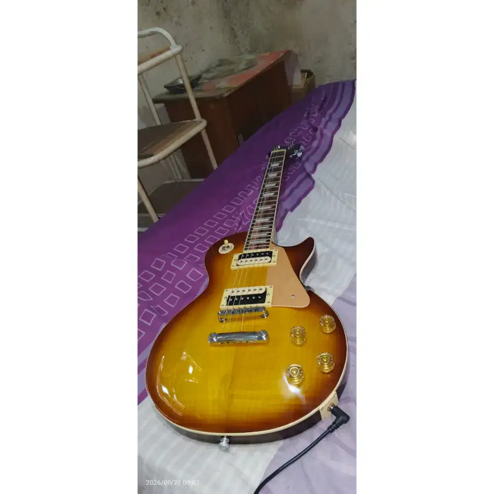 Gitar gibson custom dan ampli