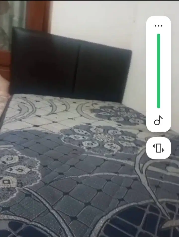 tempat tidur kasur single