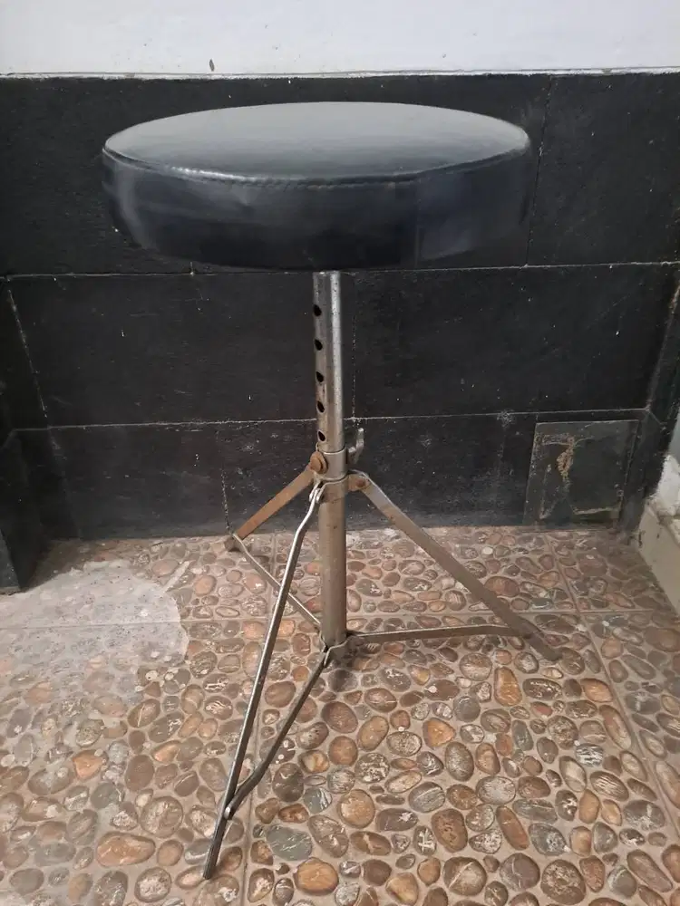 Kursi drum (throne) no merk/brand