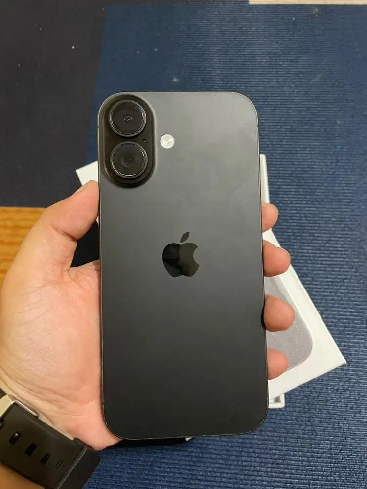 iPhone 17 Basic 256gb Ex Inter (Black)