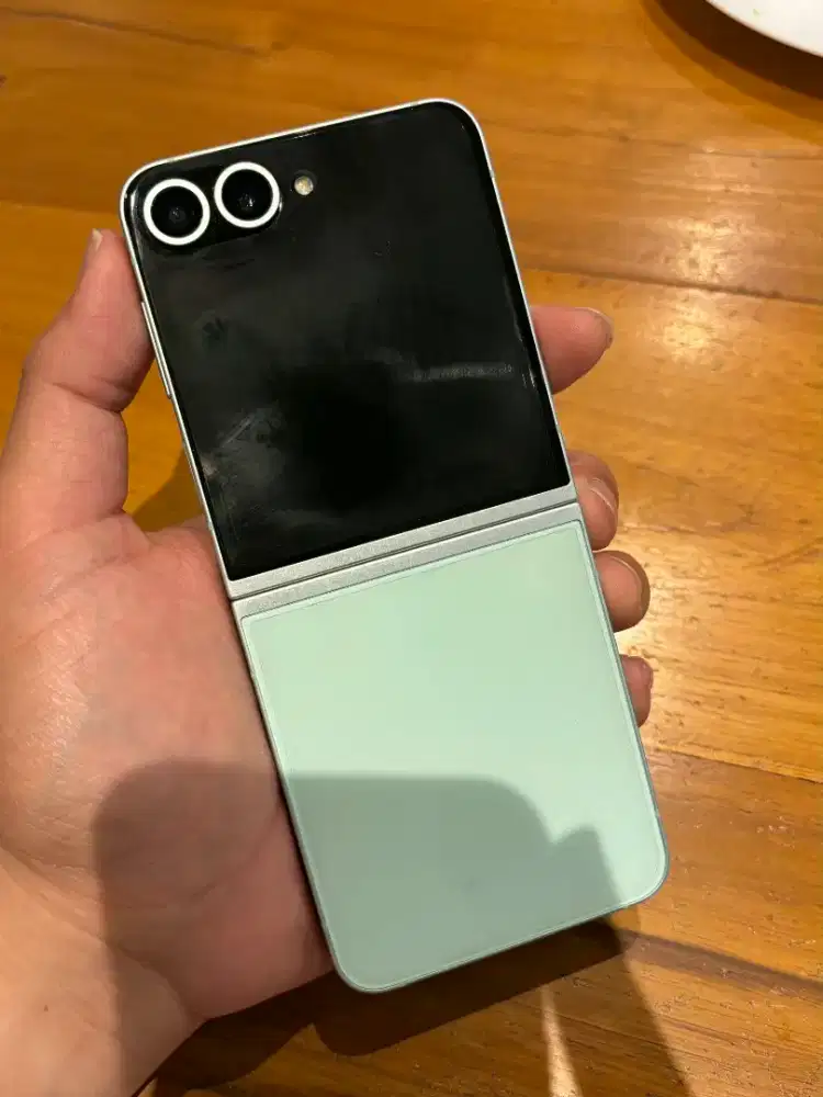 Samsung Zflip 6 12/256 Mint