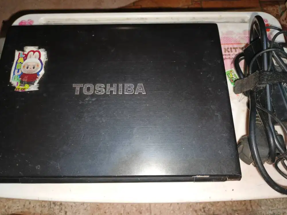 Jual laptop Bekas/Seken pemakaian pribadi Murah
